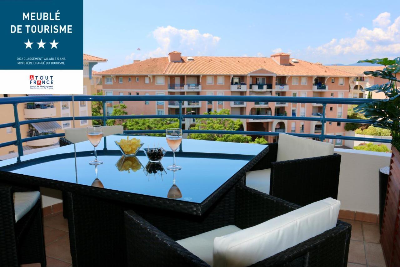 PORT-FREJUS, appartement 2 pièces, terrasse, climatisation Esterno foto